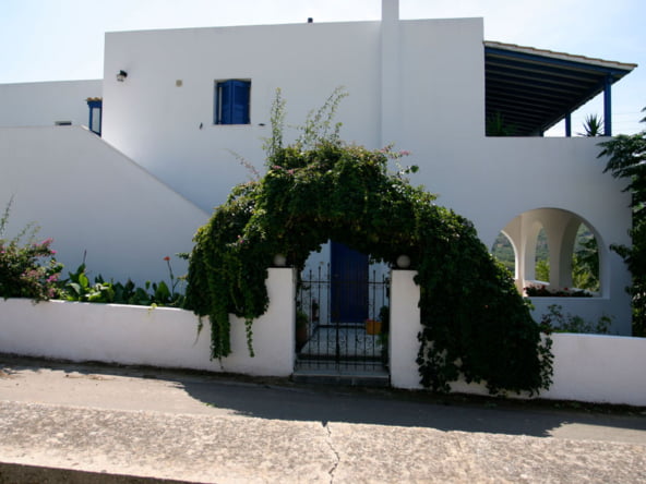 giota studios Kythera