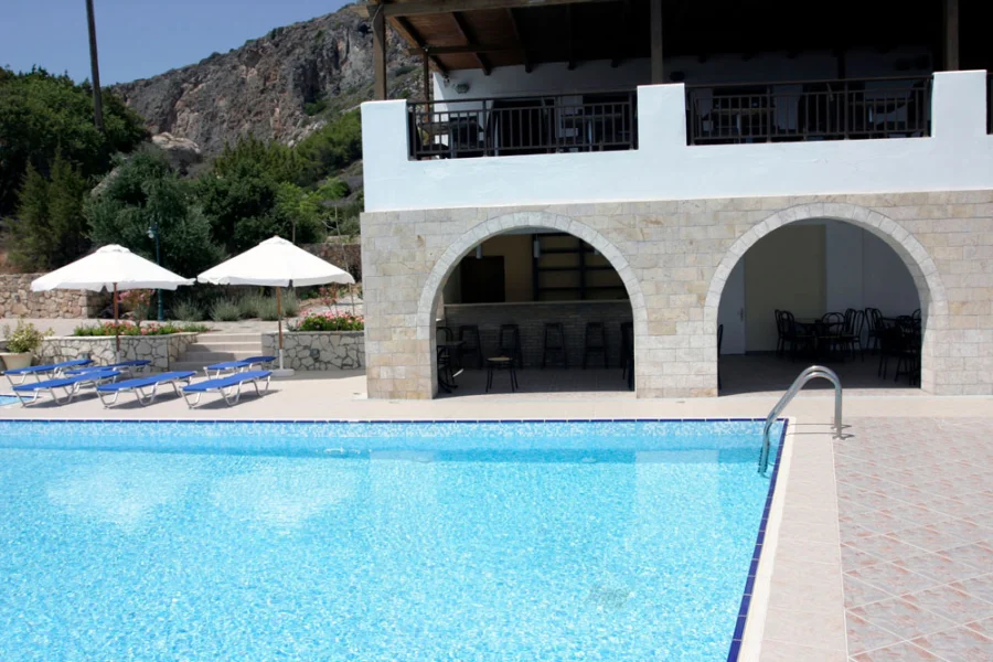 Porto delfino kythira